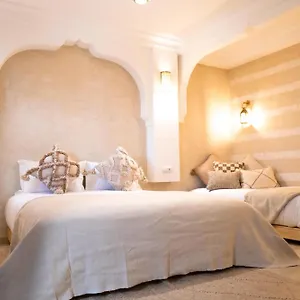 riad-chic.marrakeshhotelsmorocco.com/