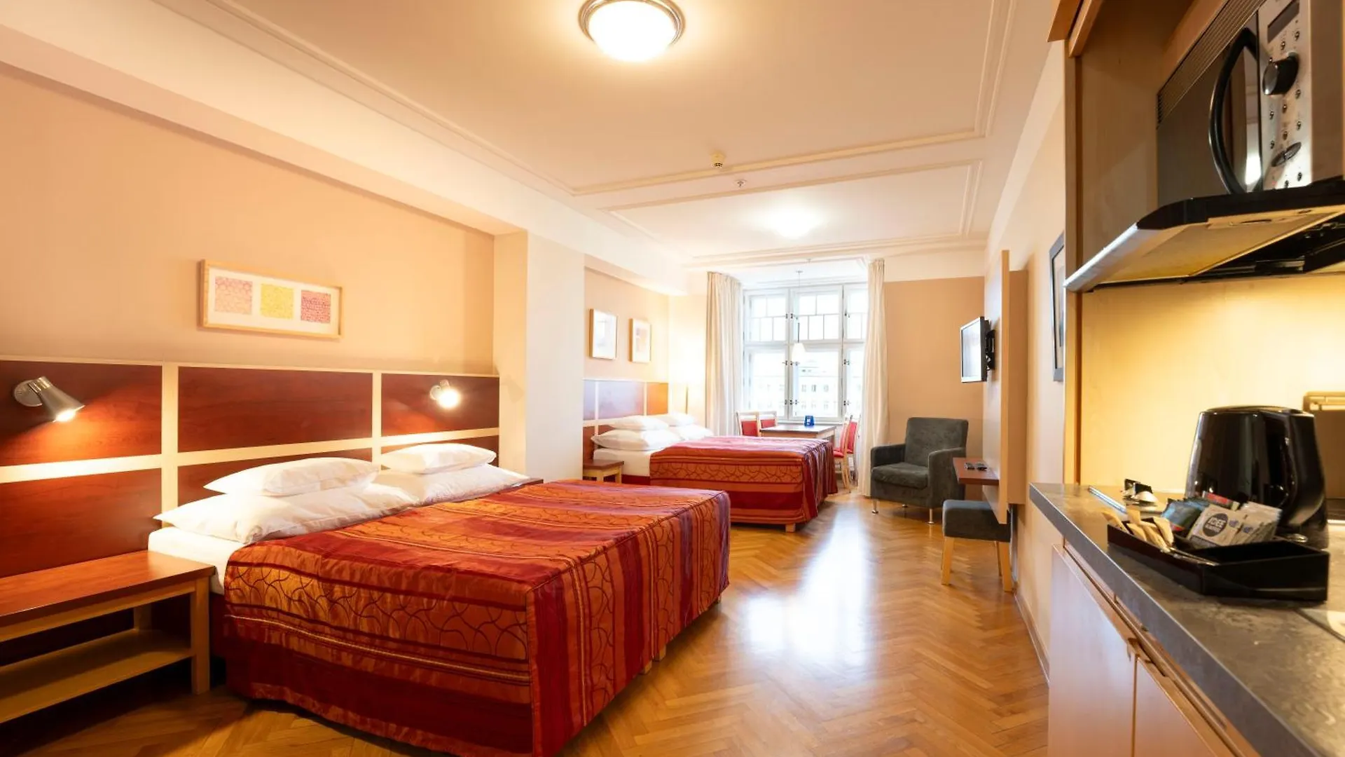 Ea Hotel Julis Прага