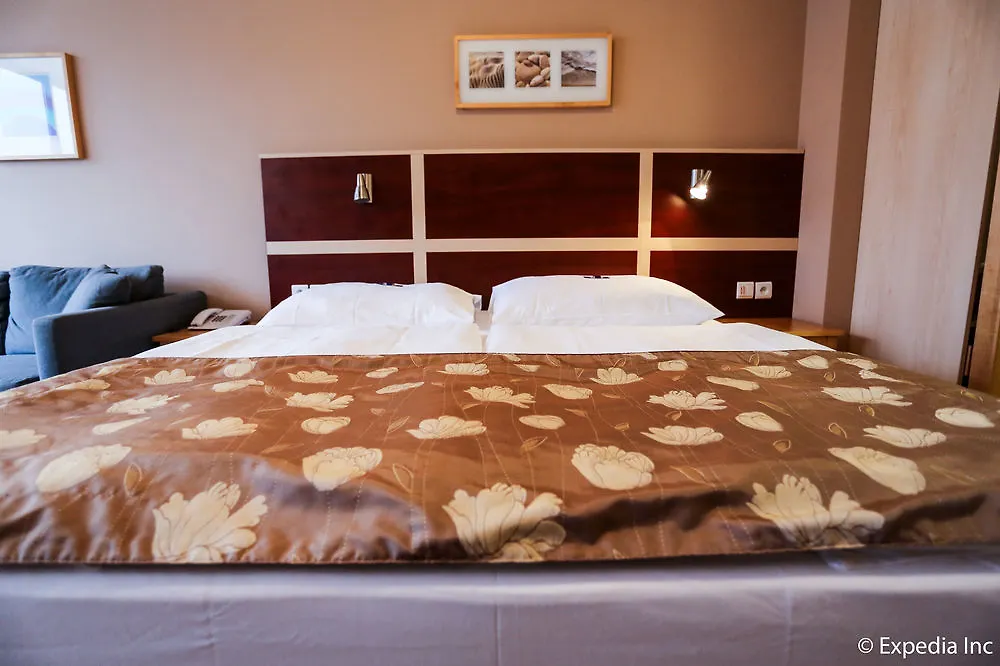 Ea Hotel Julis Прага
