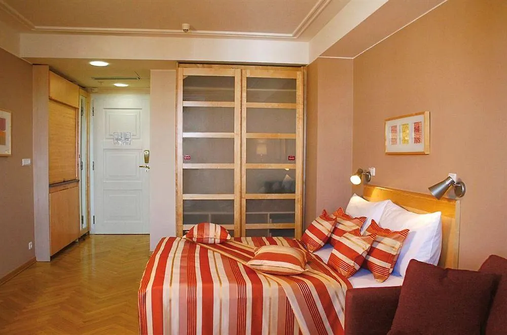 פראג Ea Hotel Julis 4*,