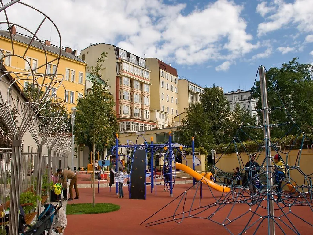פראג Ea Hotel Julis 4*,  צ'כיה